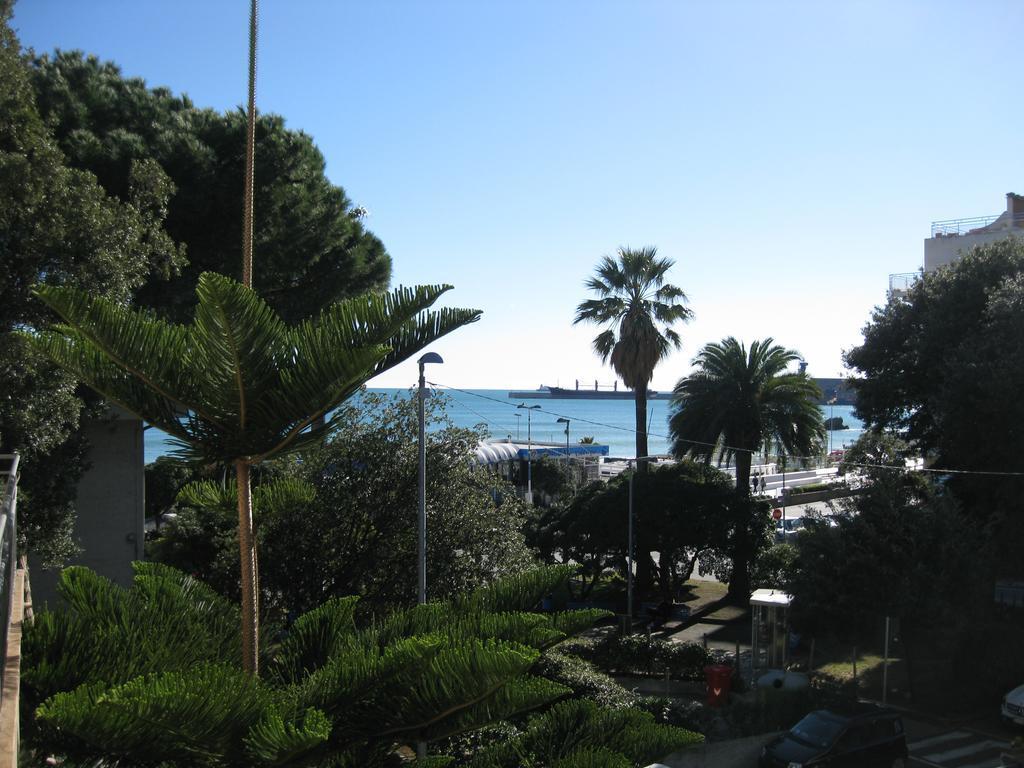 Hotel Acqua Marina Albissola Marina Eksteriør bilde