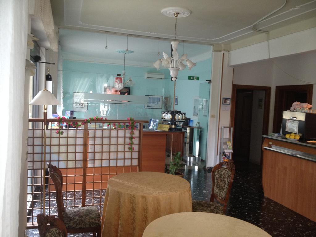Hotel Acqua Marina Albissola Marina Eksteriør bilde