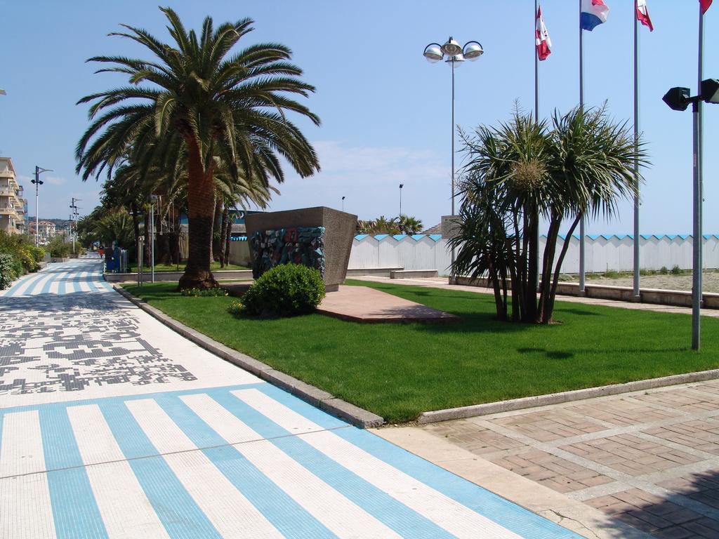 Hotel Acqua Marina Albissola Marina Eksteriør bilde