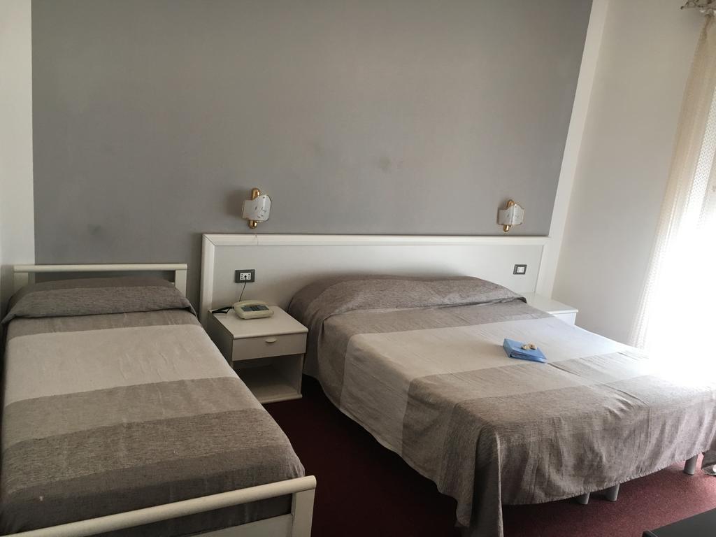 Hotel Acqua Marina Albissola Marina Eksteriør bilde