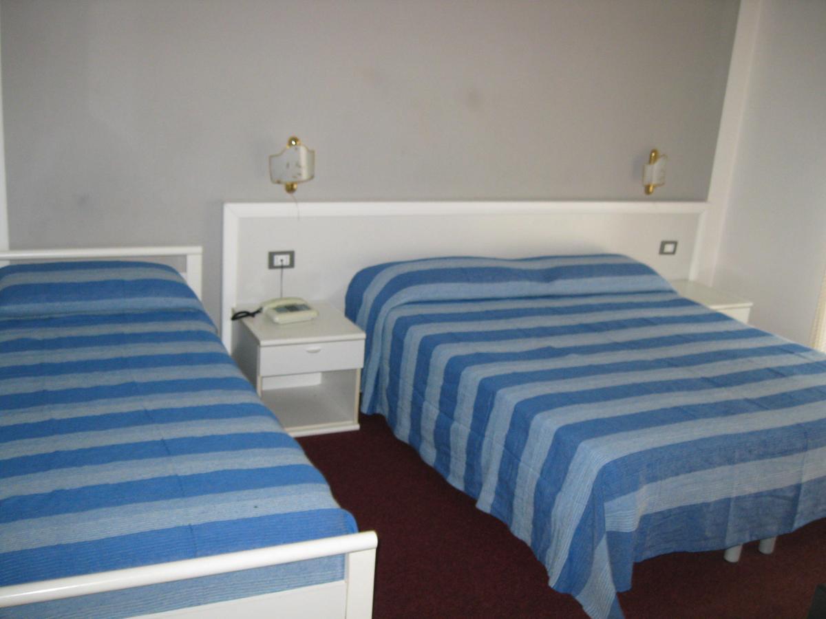 Hotel Acqua Marina Albissola Marina Eksteriør bilde